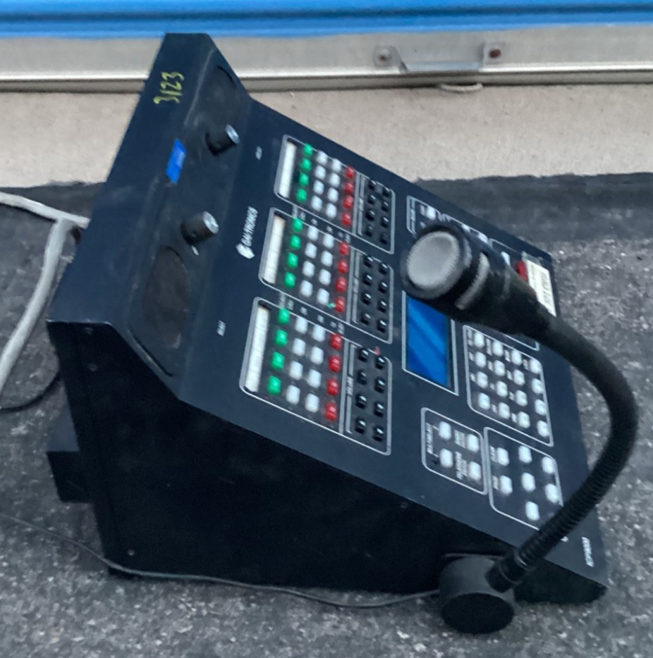 Gai-Tronics ICP9000 Multi-Channel Consle Model ICP9012A (Powers On)