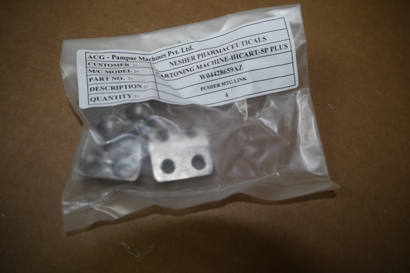 ACG HiCart Plus Nesher W04428659AZ Pusher MTG Link for Cartoning Machine