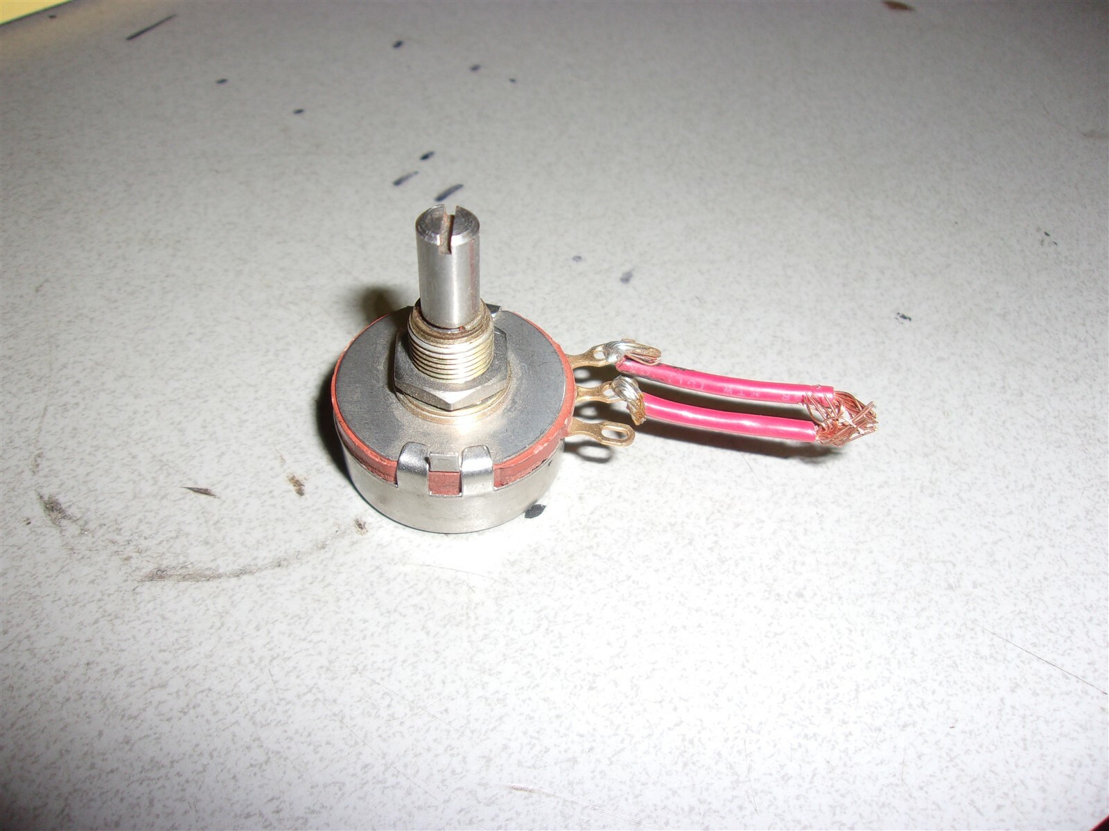 Ohmite RV4NAYSD205B CMU02052 2MEG Potentiometer *FREE SHIPPING*