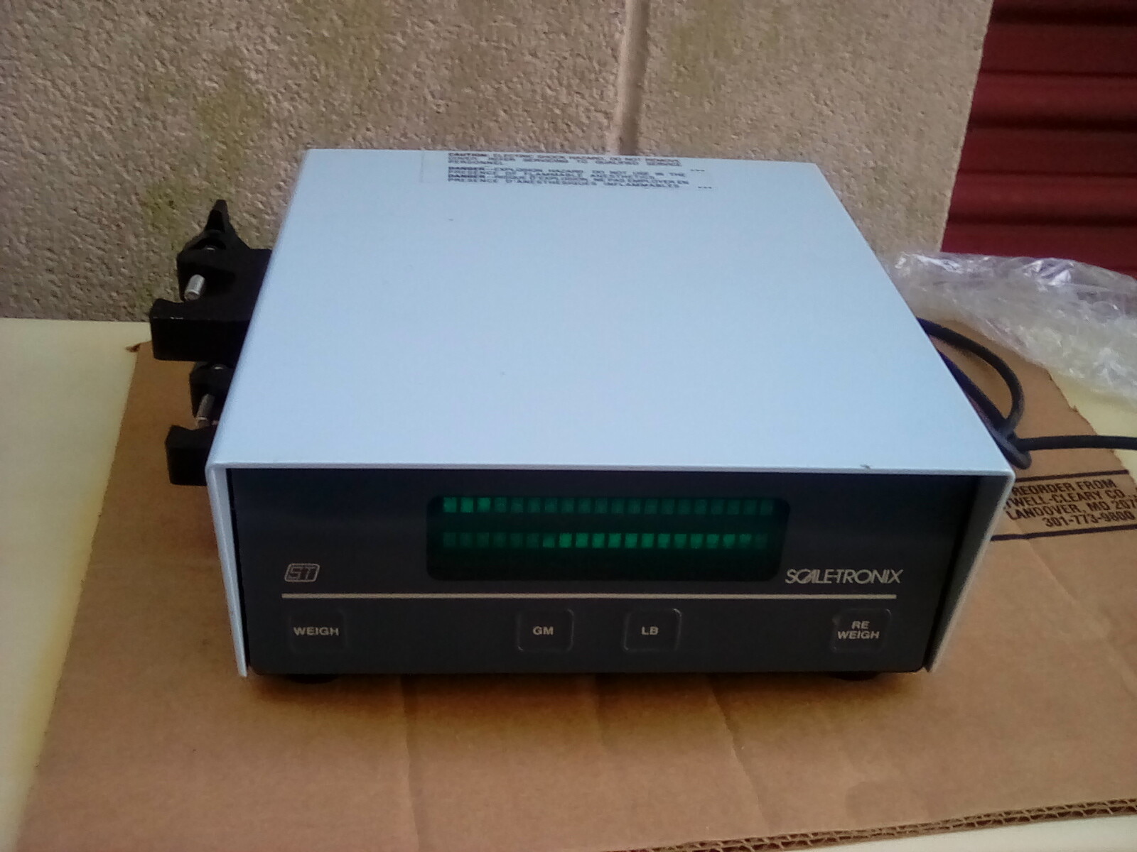 SCALE-TRONIX 4002 DIGITAL READOUT SCALE
