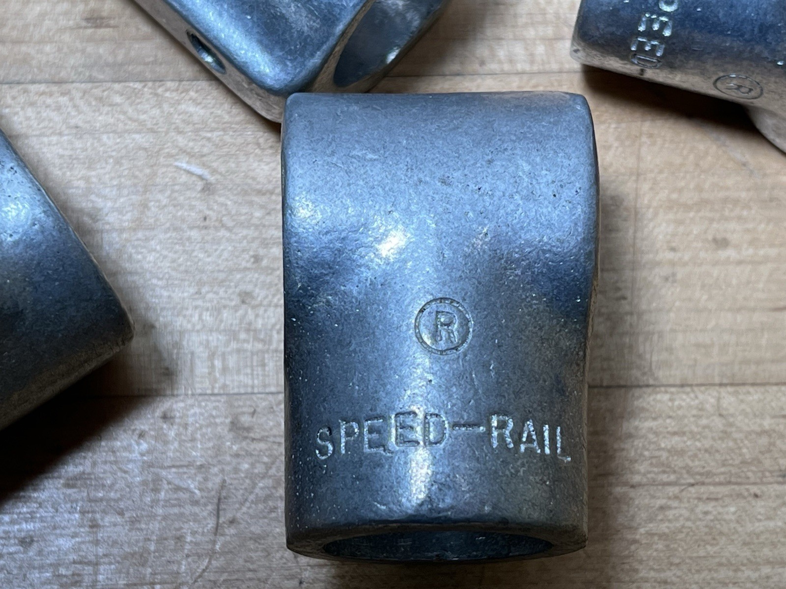 New Lot of 9 Speed Rail Hollaender 3/4″ Fitting 5E-5 Tee-E – Made in the USA