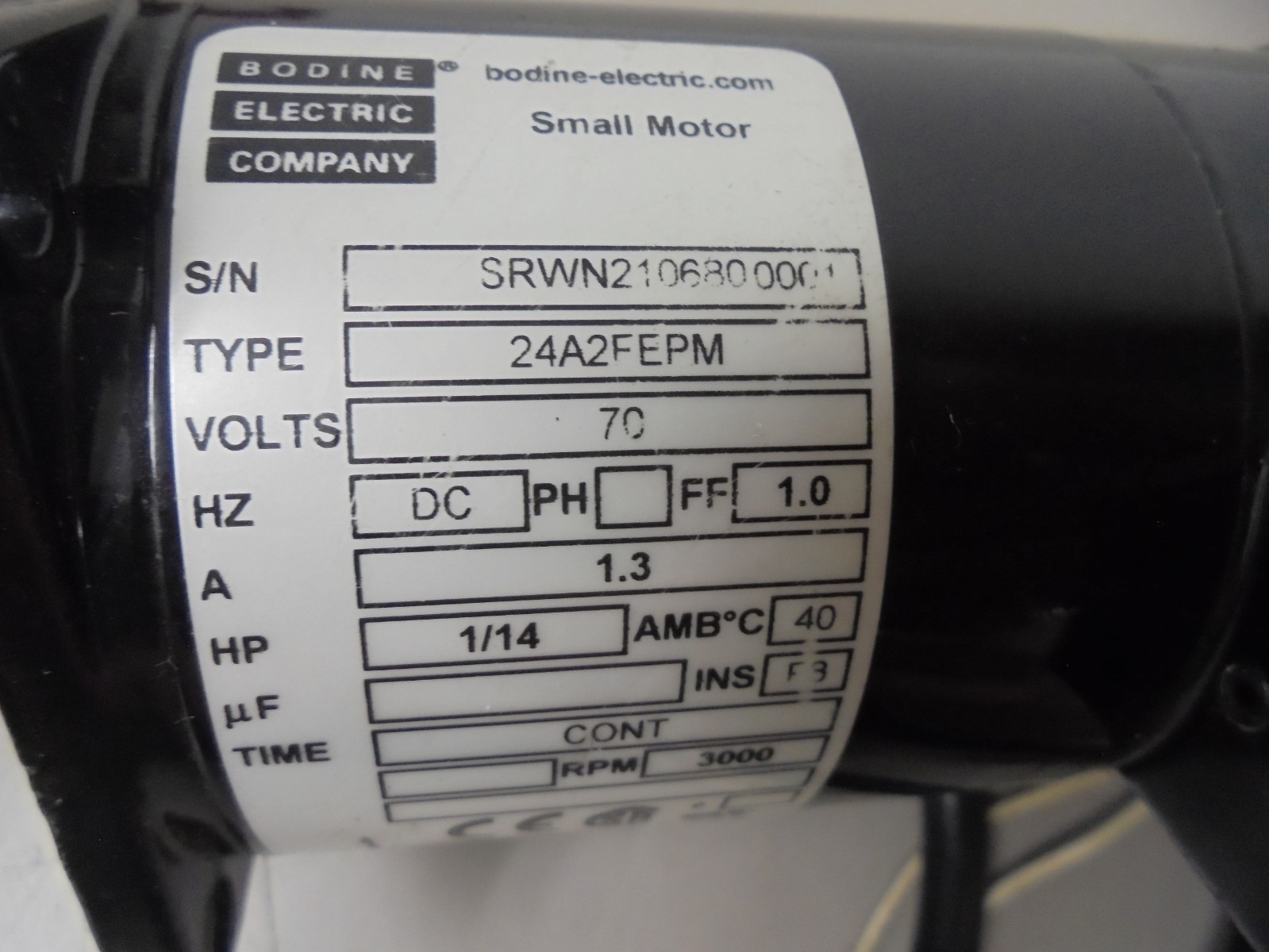Bodine Electric 24A2FEPM 1/14 HP Small Geared Motor 70V DC 1.3A 3000 RPM