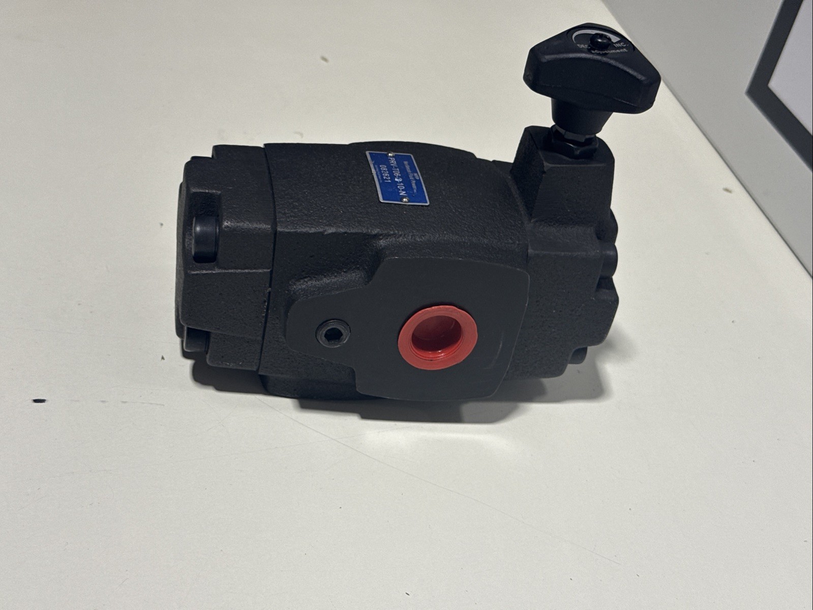 Northman Fluid Power PRV-T06-2-10-N Pressure Relief Valve