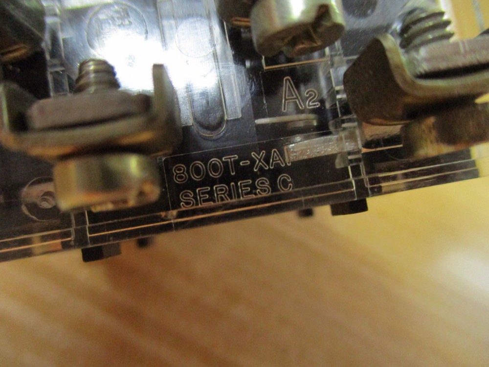 Allen Bradley 800T-FXQ24RA1 Red Button 800TFXQ24RA1 W/ Legend Plate 800T-XA1