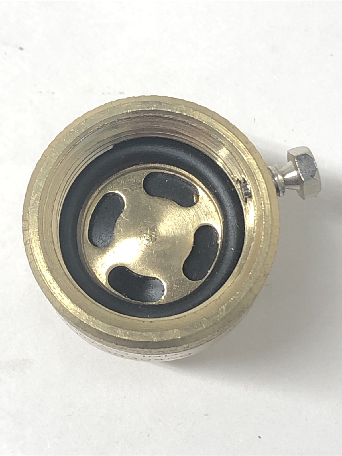 Conbraco 6KK07 Model 3830400 Hose Connection Vacuum Breakers 3/4 Hose