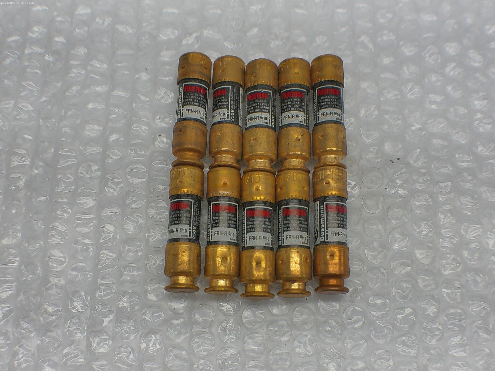 FUSETRON FRN-R-6/10 FUSE BLACK LOT OF 10 NSNP
