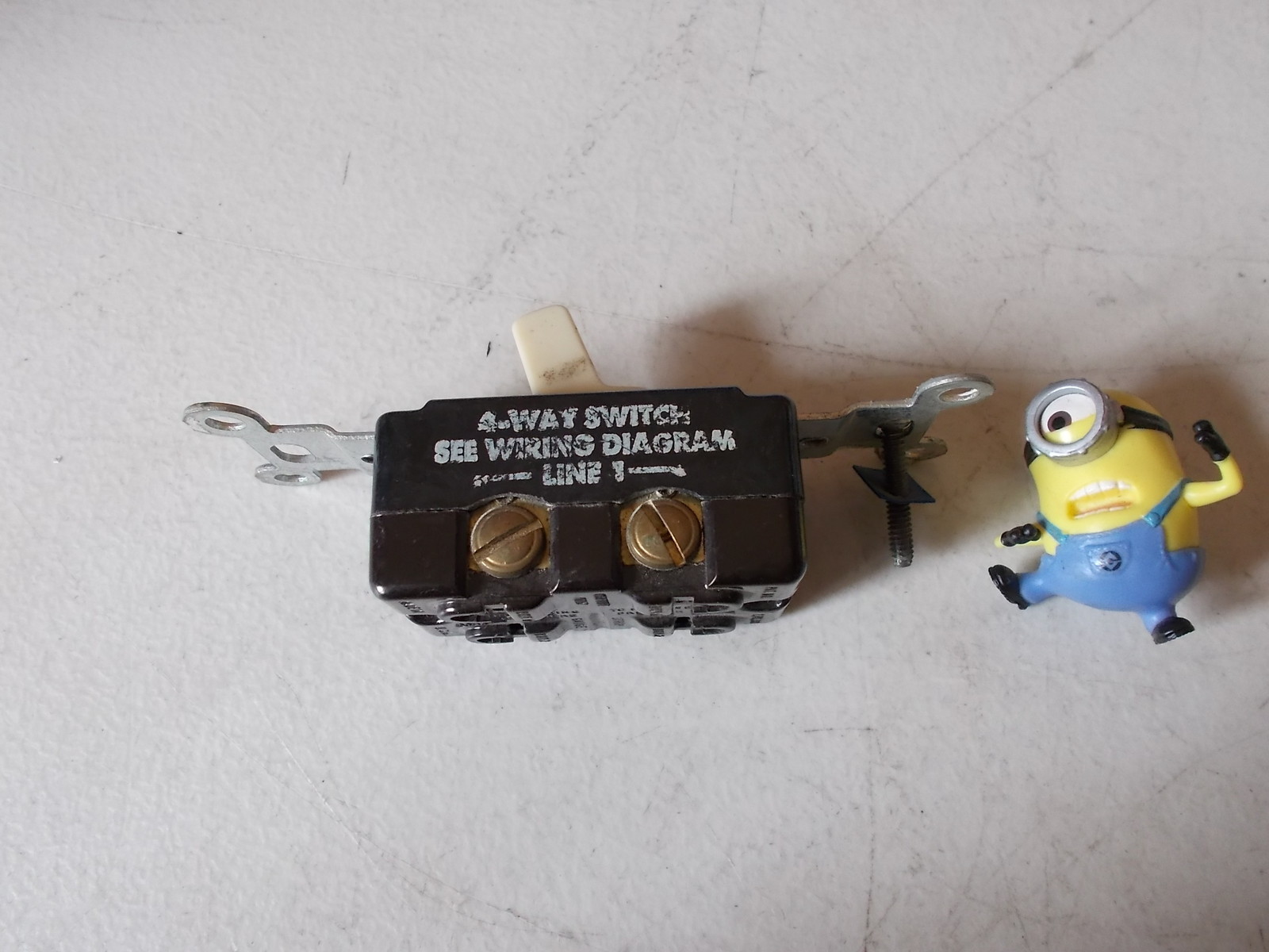 Slater 15A-120-277V 4-Way Toggle Light Switch *FREE SHIPPING*