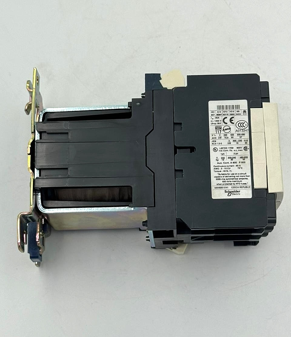 Telemecanique LC1D65BD Contactor | 24V DC Coil | Made in Czech Republic
