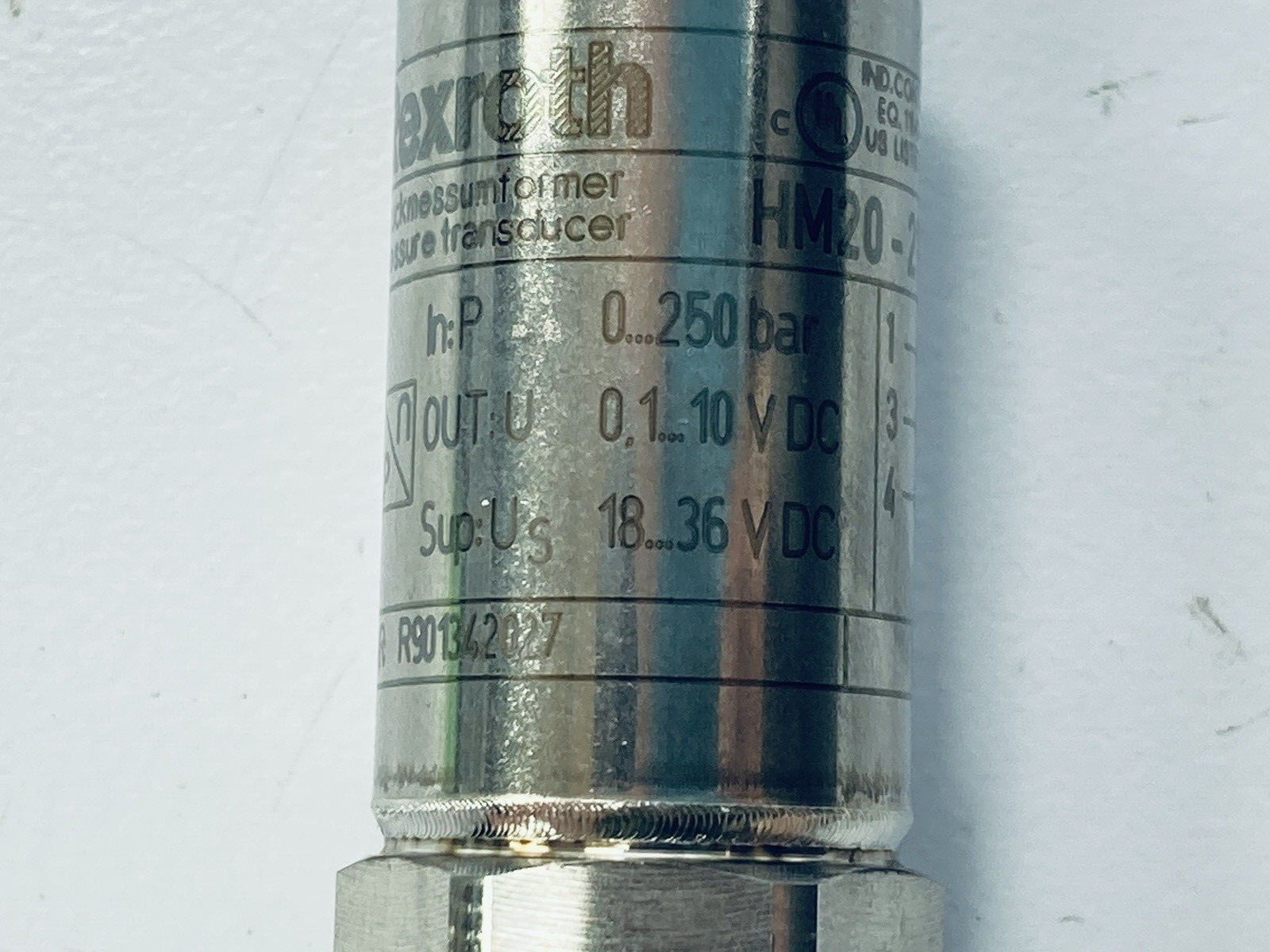 UNUSED REXROTH R901342027 PRESSURE TRANDSDUCER SENSOR 0-250BAR HM20-21/250-H-K35