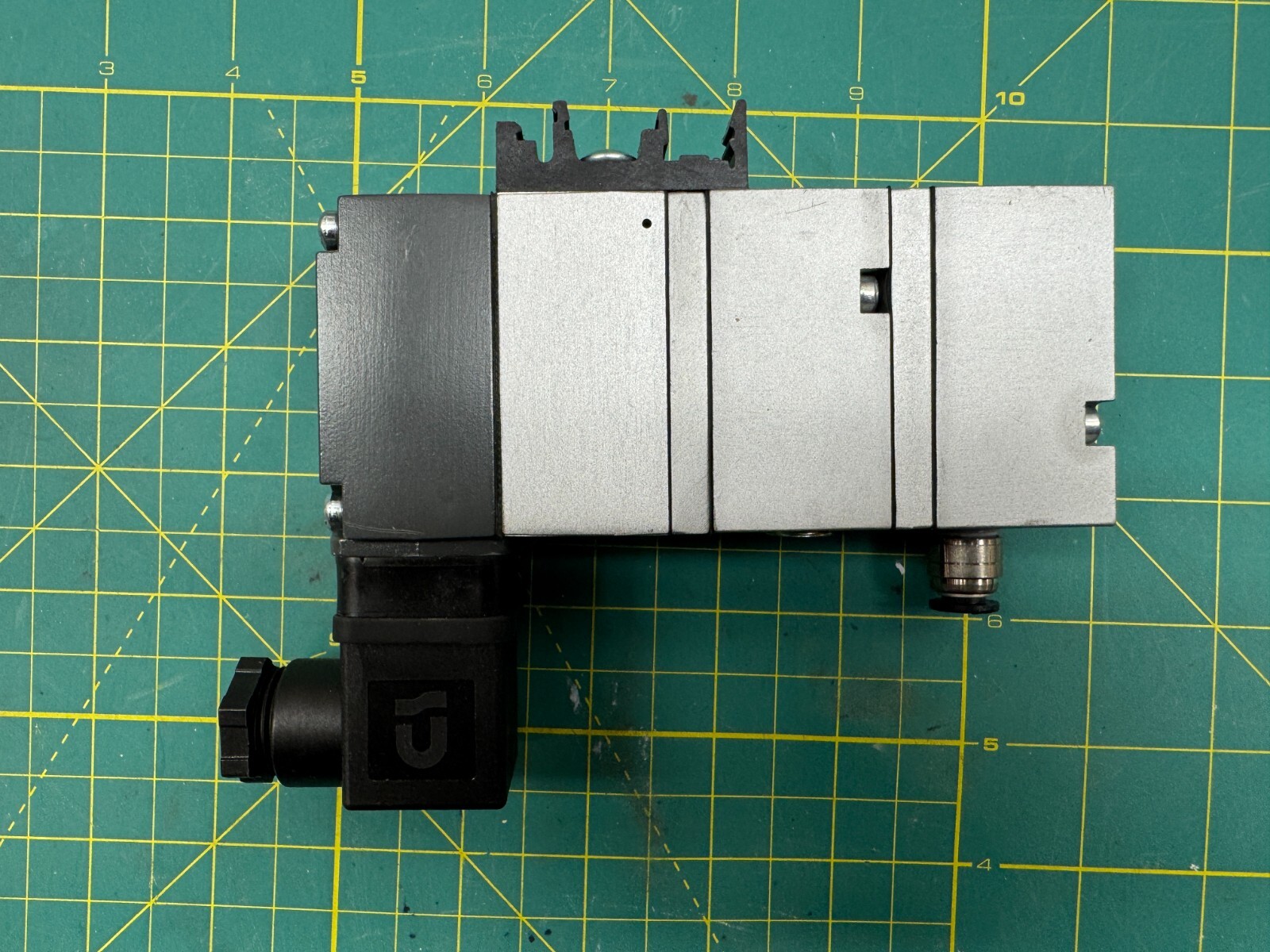 CONTROLAIR 550X 550-AKD 4-20mA 0-120 PSIg electric to pneumatic transducer -USED