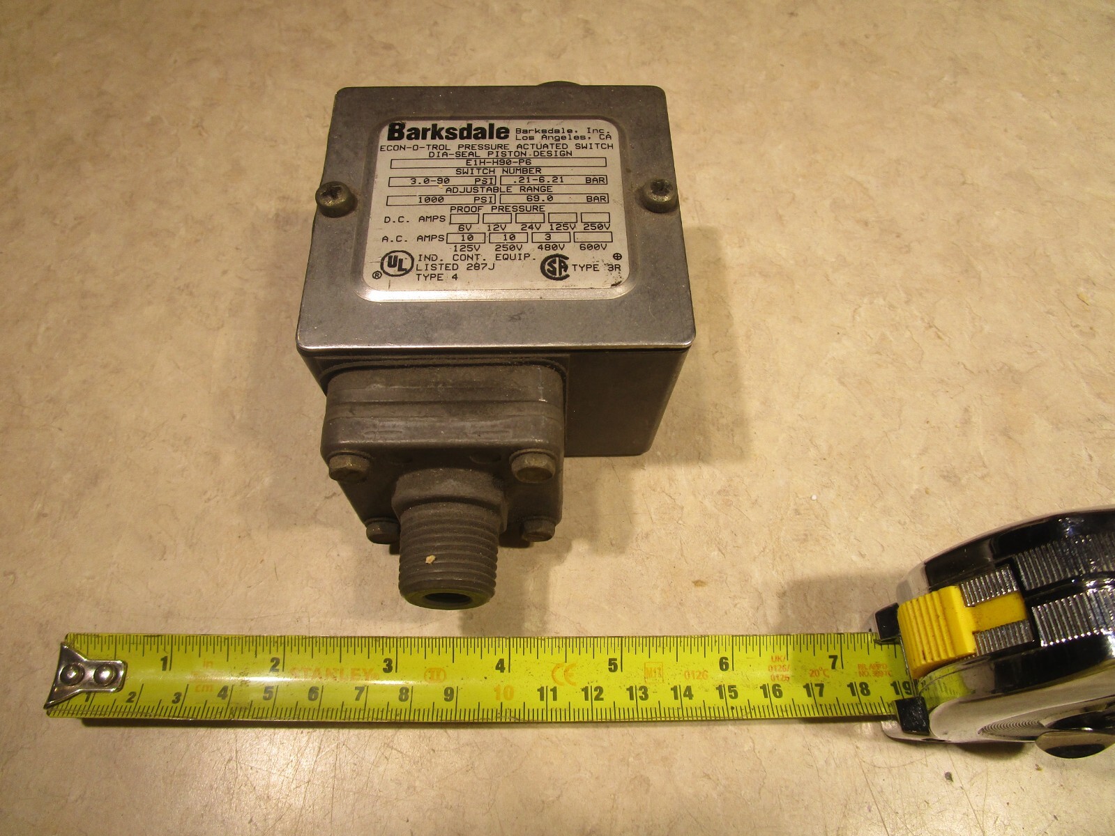 BARKSDALE E1H-H90-P6, 600V, 10A, 3-90PSI, PRESSURE SWITCH, T0452