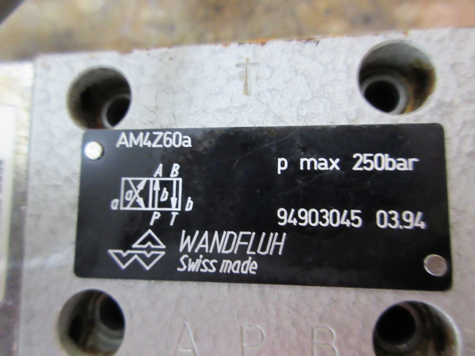 TORNOS BECHLER ENC-164 AM4Z60A WANDFLUH HYDRAULIK SIN45V VALVE