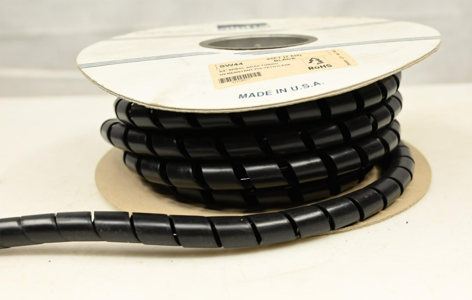 Alpha SW44 3/4″ Spiral Wrap Tubing UV Resistant Polyethylene 25FT (7.5M), Black
