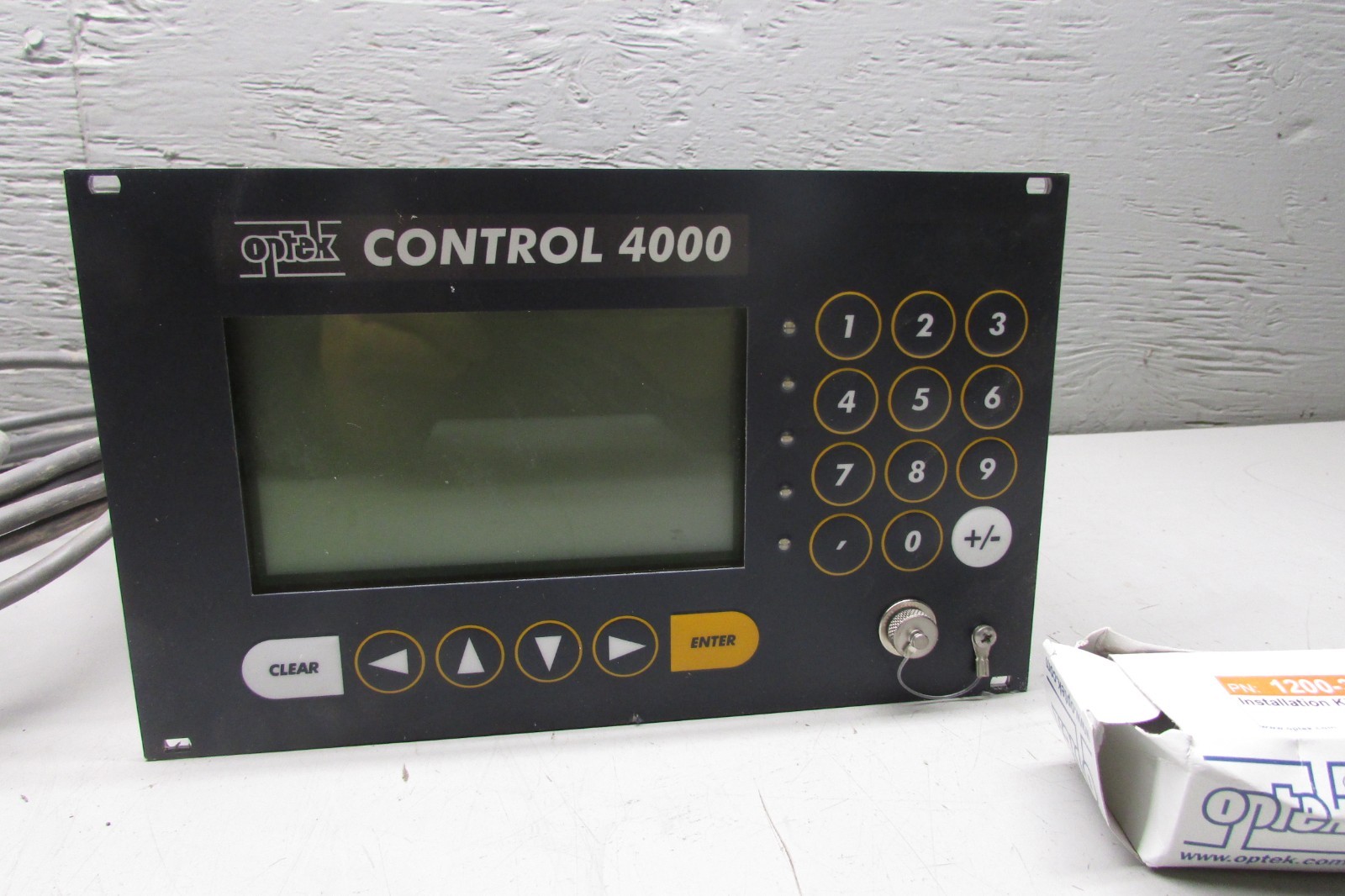 Optek C4000 Control Photometric Converter