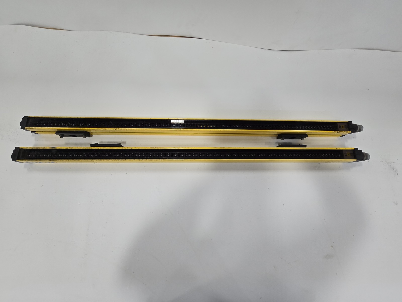 SICK C40S-0903CA010/C40E-0903CA010 LIGHT CURTAIN SET USED