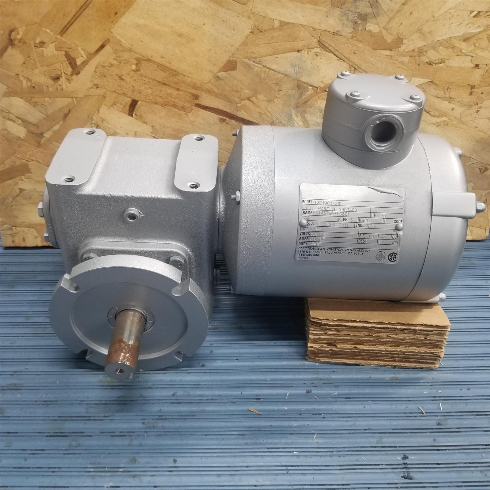 Electra-Gear Motor 0.75 HP 1725 RPM 230/460 V 3.0/1.5 A 60 HZ 3 PHASE
