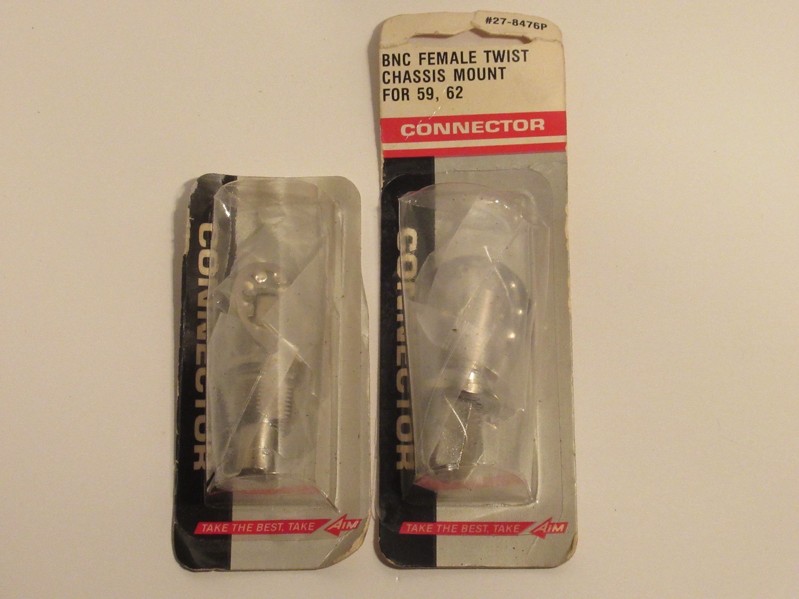 (2) AIM ELECTRONICS #27-8476P BNC FEMALE TWIST CHASSIS MOUNT FOR 59,62 CONN NEW