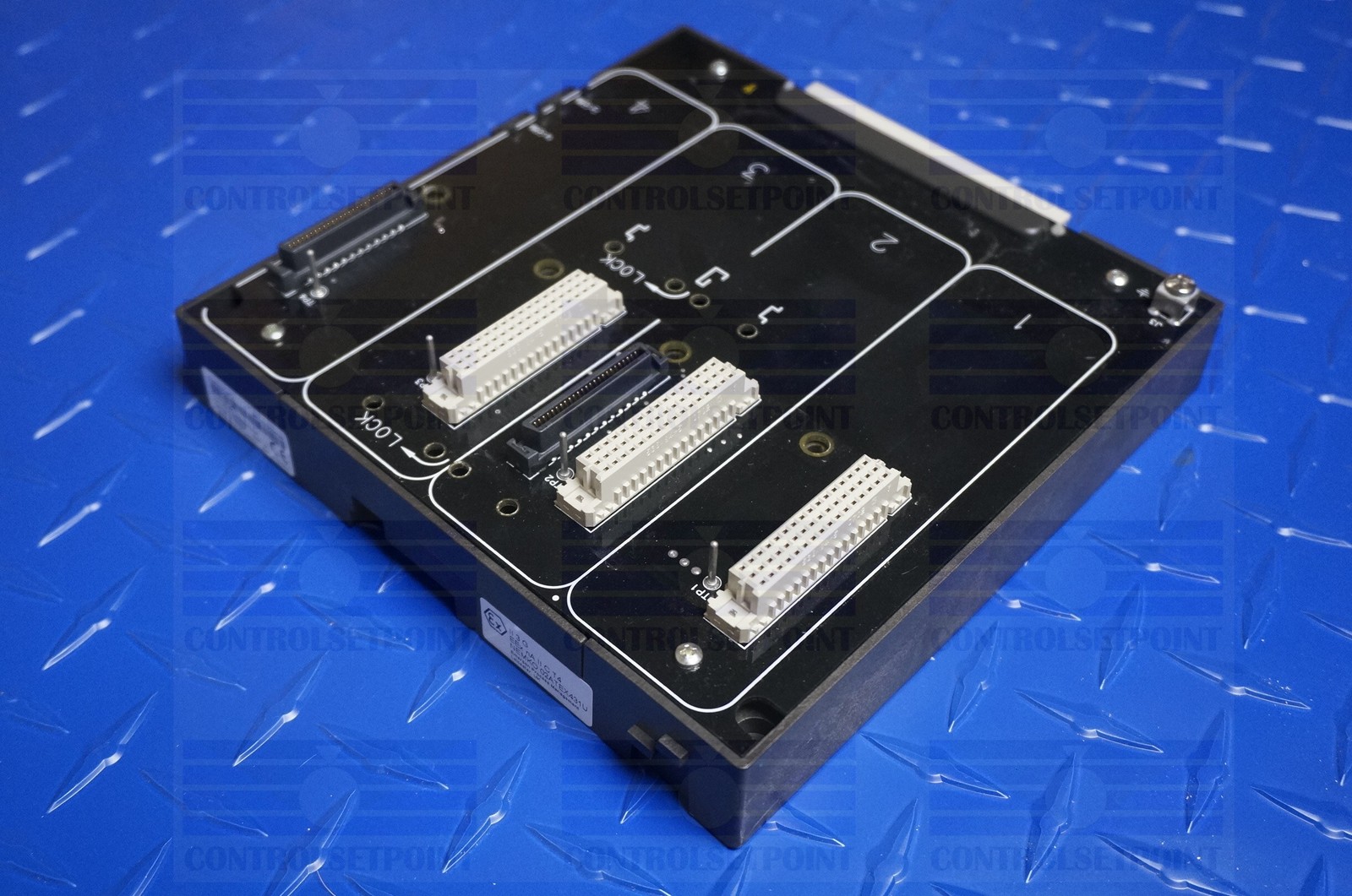 EMERSON DELTAV KJ4002X1-BC2 TOP 4 WIDE VERTICAL CARRIER VE3055M1 12P1729