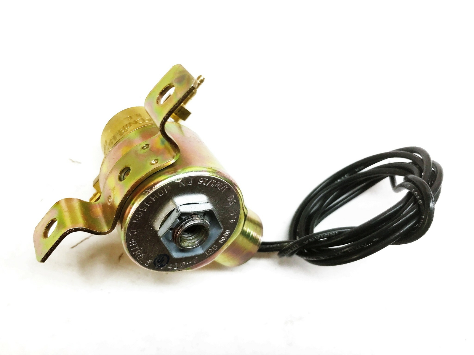 Johnson Controls 110/120 Volt 3-Way Solenoid Air Valve V-2410-2 NOS