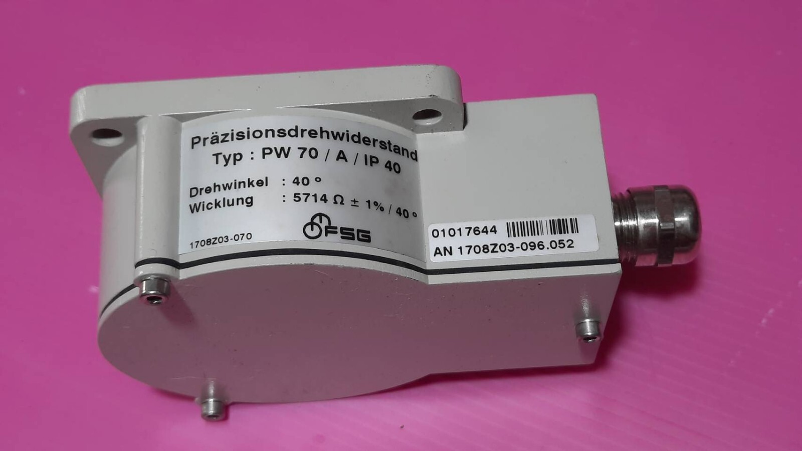 Prazisionsdrehwiderstand Typ:PW70/A/IP40.