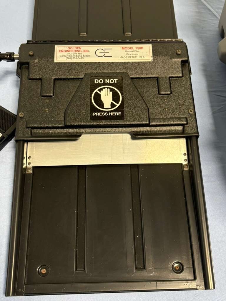 Golden Engineering Film Processor 150P w/ 3x Polaroid 8 X 10 Film Cassette & Key