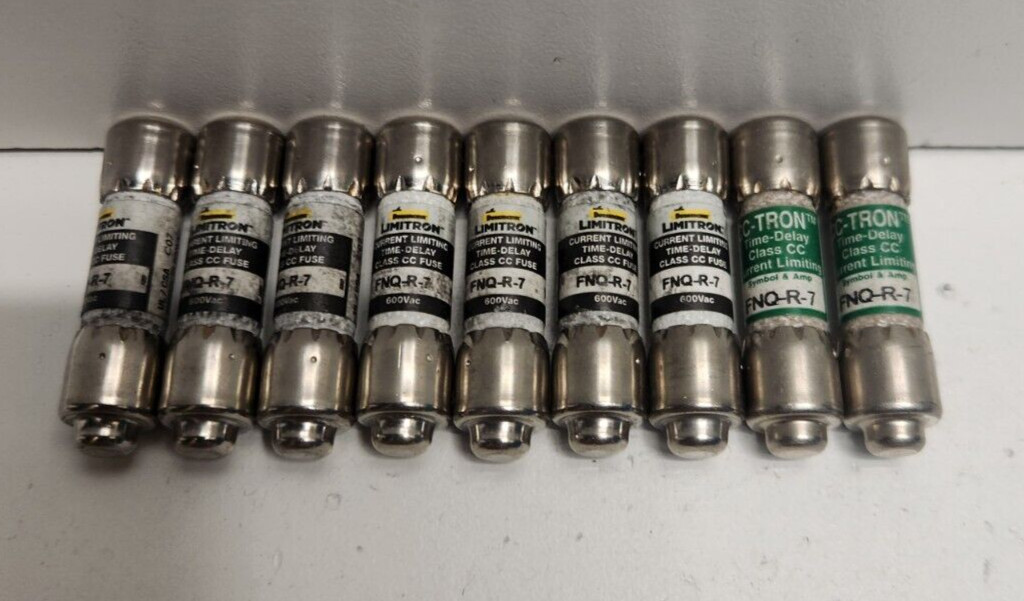 LOT OF 9 NEW OLD STOCK! BUSSMANN TRON 7A 600V CC-CLASS FUSES FNQ-R-7