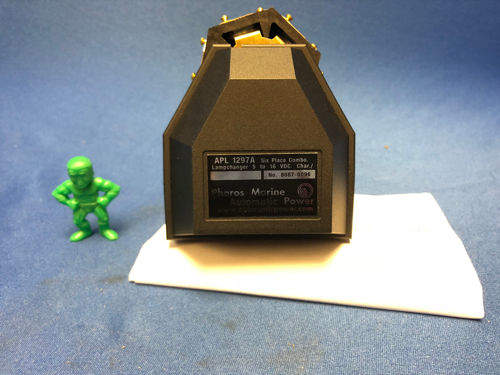 Pharos Marine APL1297A Lampchanger