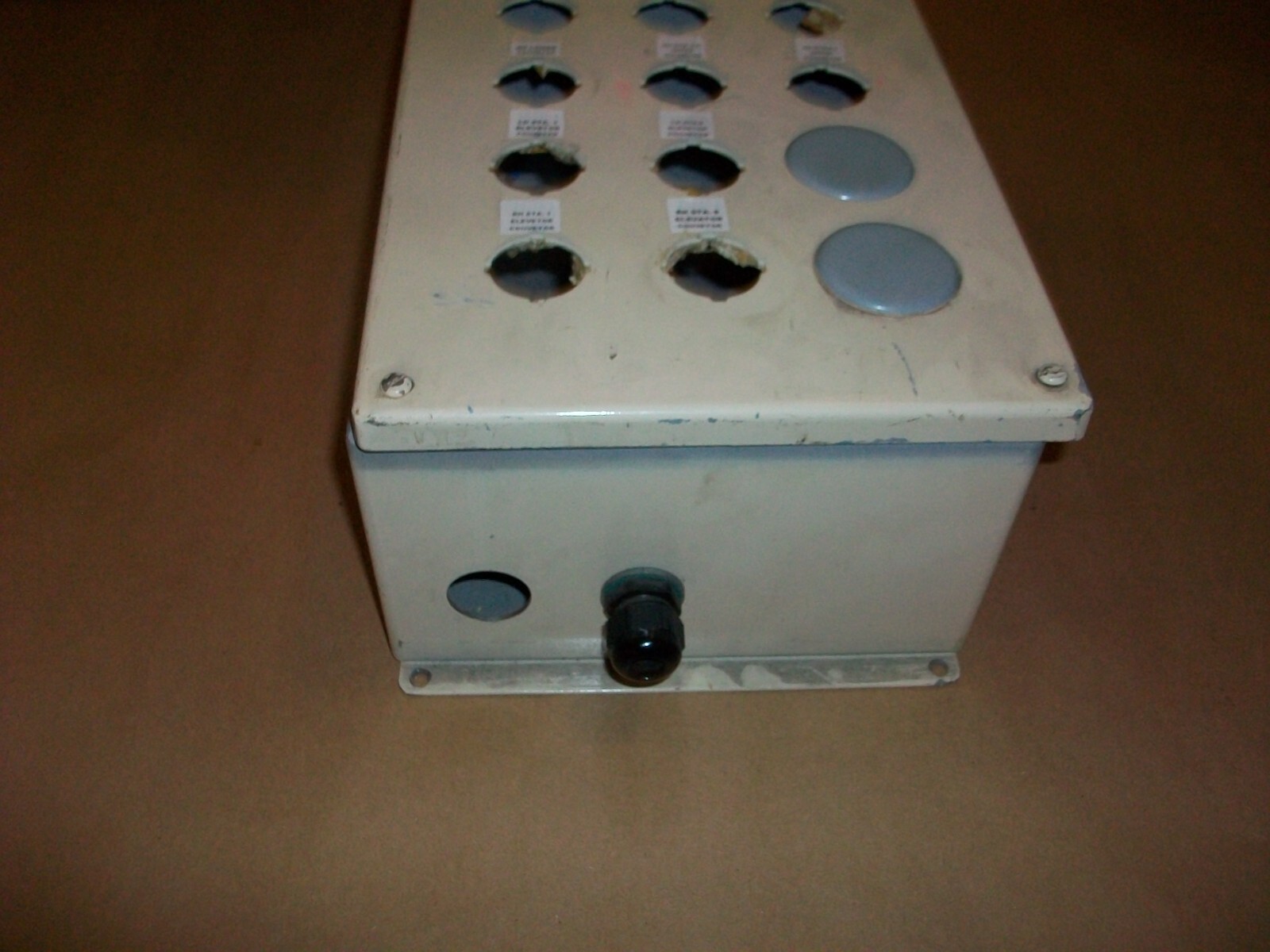 Hoffman Push Button Box E-12PBX