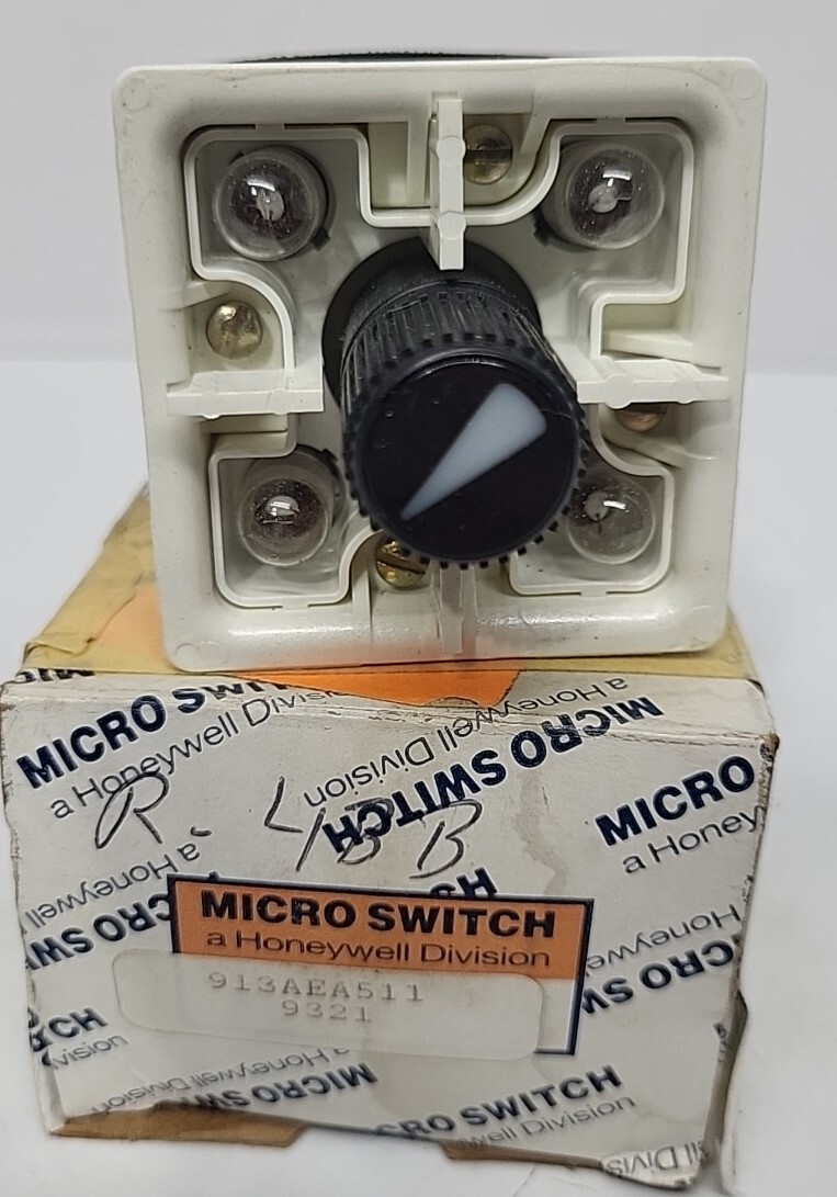 NEW HONEYWELL MICRO SWITCH 120 VAC OPERATING INDICATOR 913AEA511