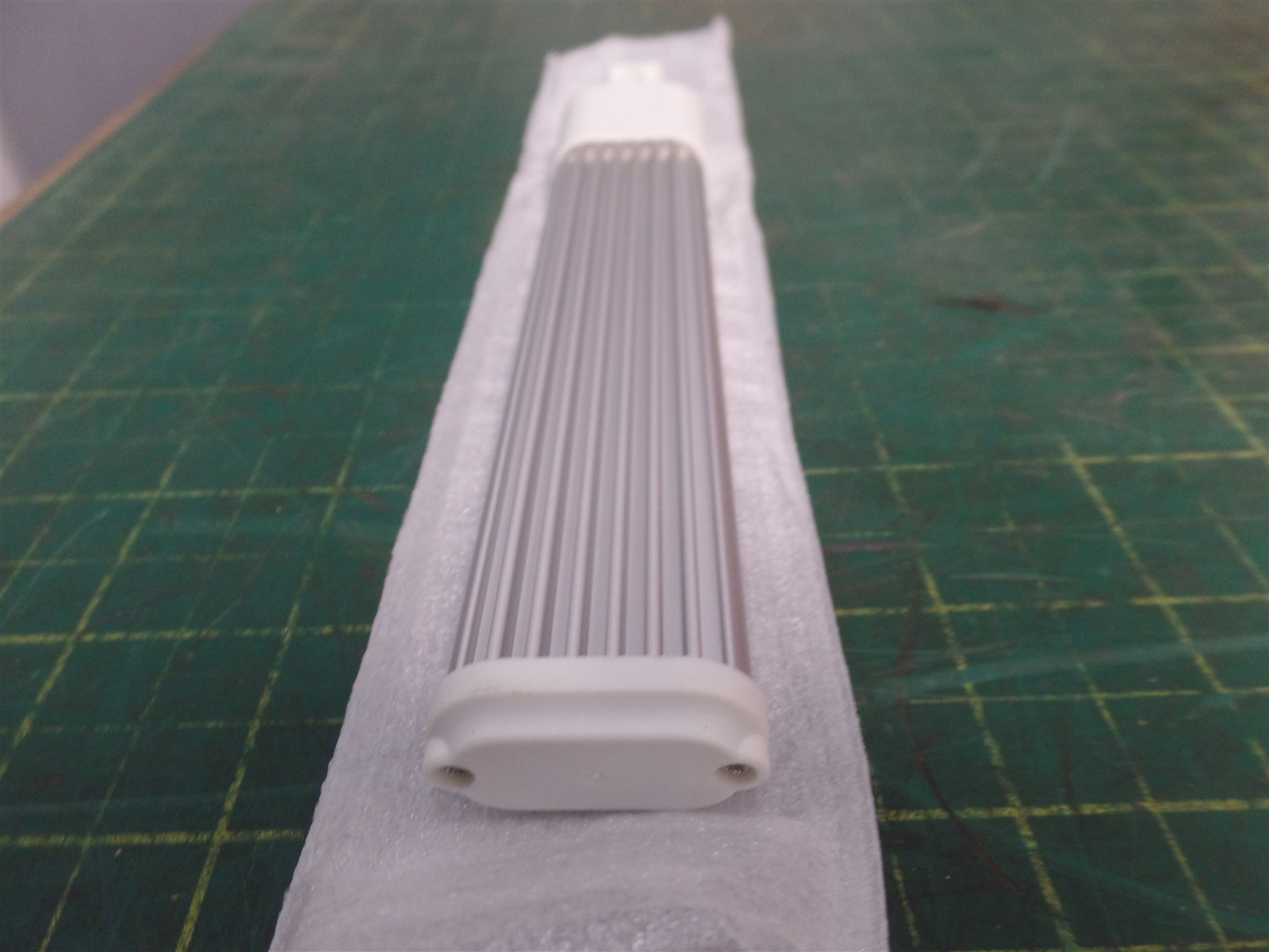 LED 6W PLS STYLE GX23 RETROFIT LAMP PL 4000K 120V, SET OF 3 !!!