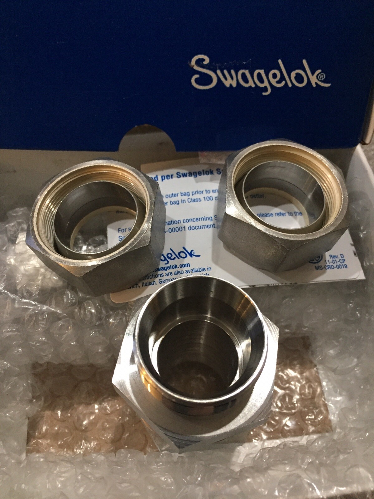 NEW SWAGELOK SS-1610-61 TUBE FITTING BULKHEAD UNION 1” TUBE OD.