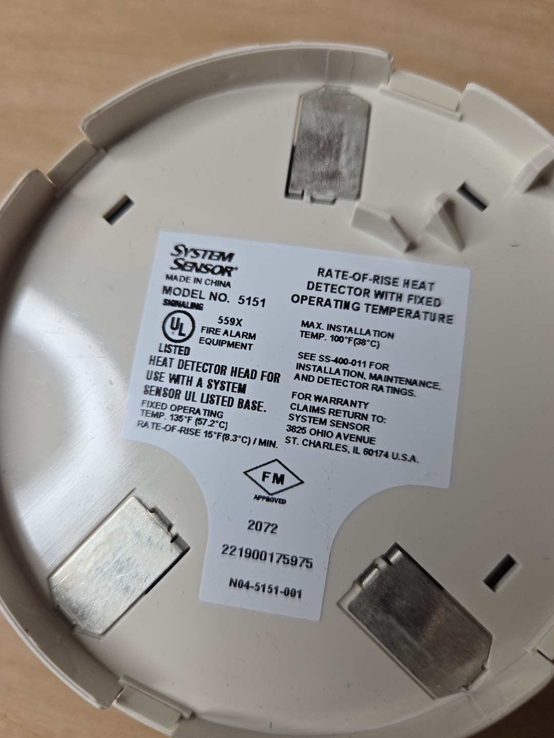 SYSTEM SENSOR 5151 135 Degree Fahrenheit Heat Detector Rate Of Rise White