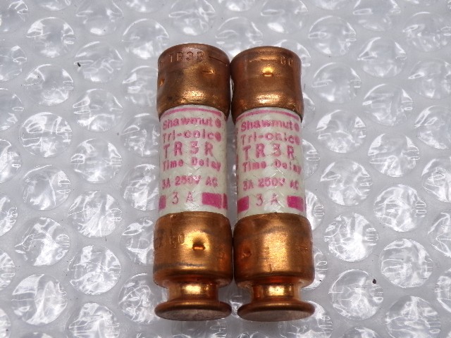 SHAWMUT TR3R FUSE LOT OF 2 NSNP