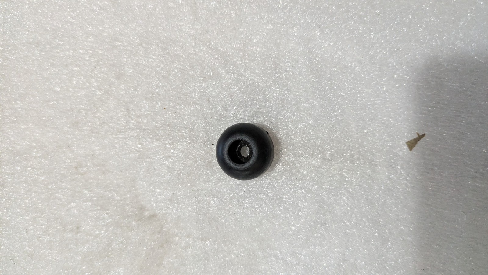 BUMPER, RUBBER, 3/4 X 3/8, M3 236714 .. LOT OF 6