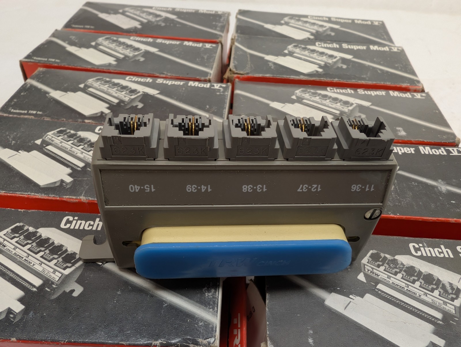 Lot of 10 TRW Cinch Super Mod V 299-24-00-004 2 Pins Color Code Yellow NOS OEM