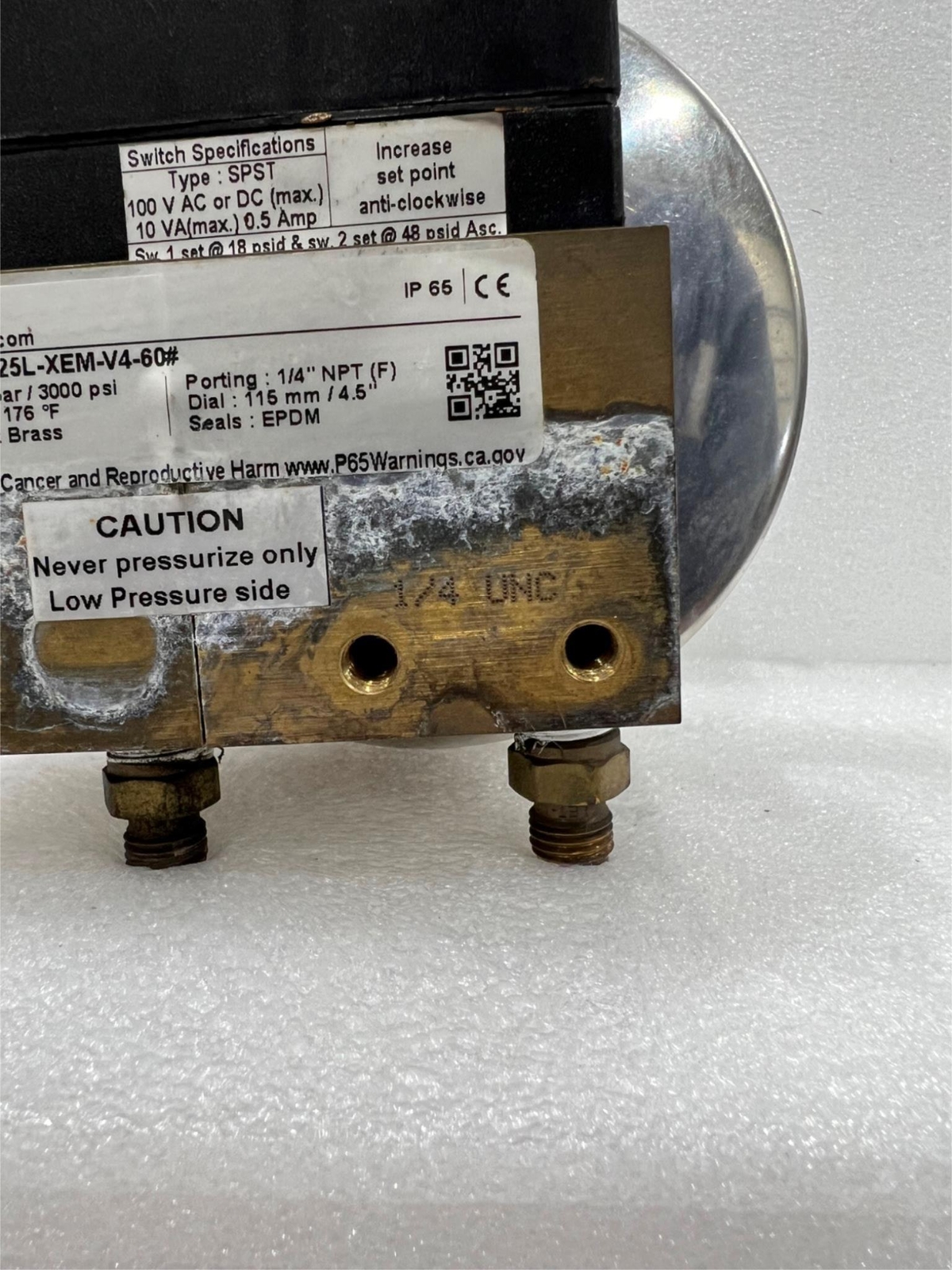 Ashcroft, 45-1131-AD-25L-XEM-V4-60# Differential Pressure Gauge 0-60 PSID, Used