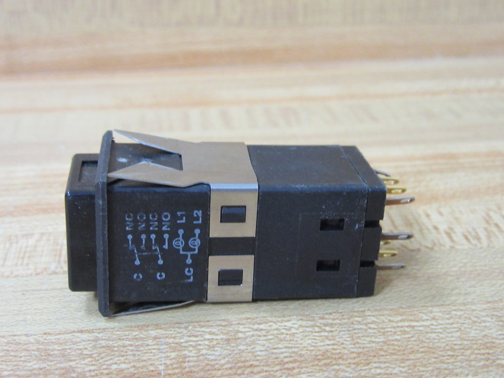 Dialight 554-6221-411 Pushbutton Switch 5546221411 Amber System/AC Off
