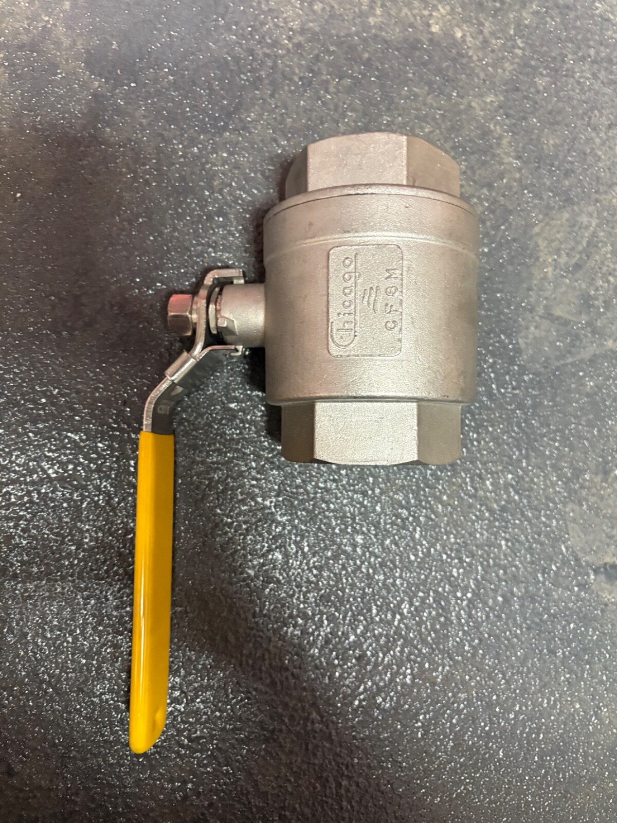 Chicago 2″ NPT 1000 CWP SS Ball Valve CF8M