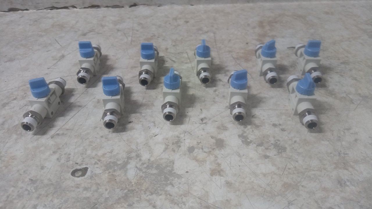 SMC VHK3A-02S-02S 10 Pk 1/4 In Port Connection Finger Valve