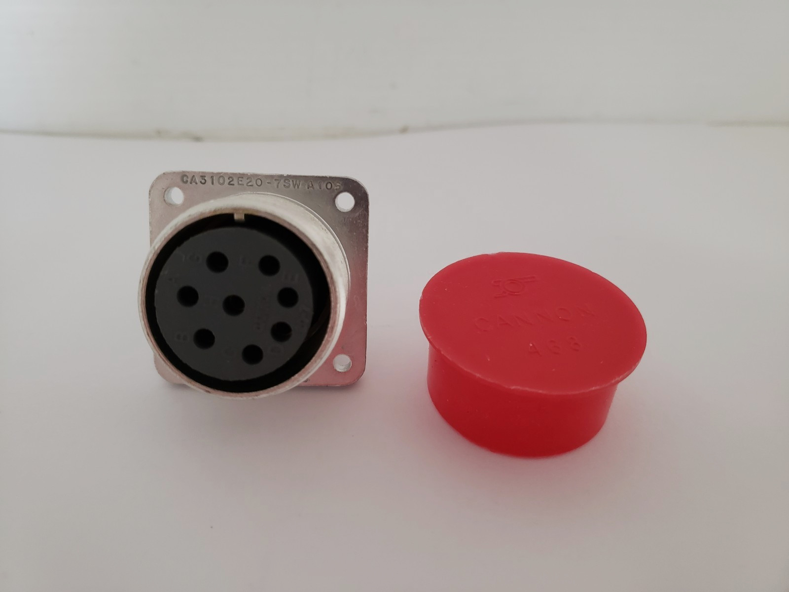 ITT CANNON CA3102E20-7SW-A-105 CIRCULAR CONNECTOR 8 CONTACTS NNB