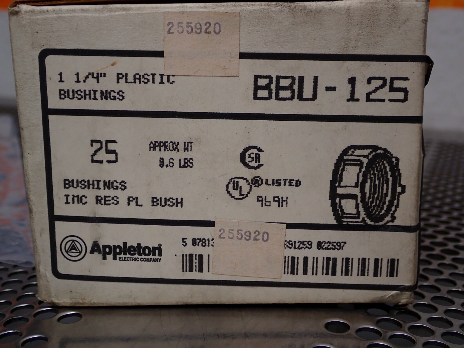 Appleton Electric BBU-125 1-1/4″ Plastic Bushings New Old Stock (Box of 25)