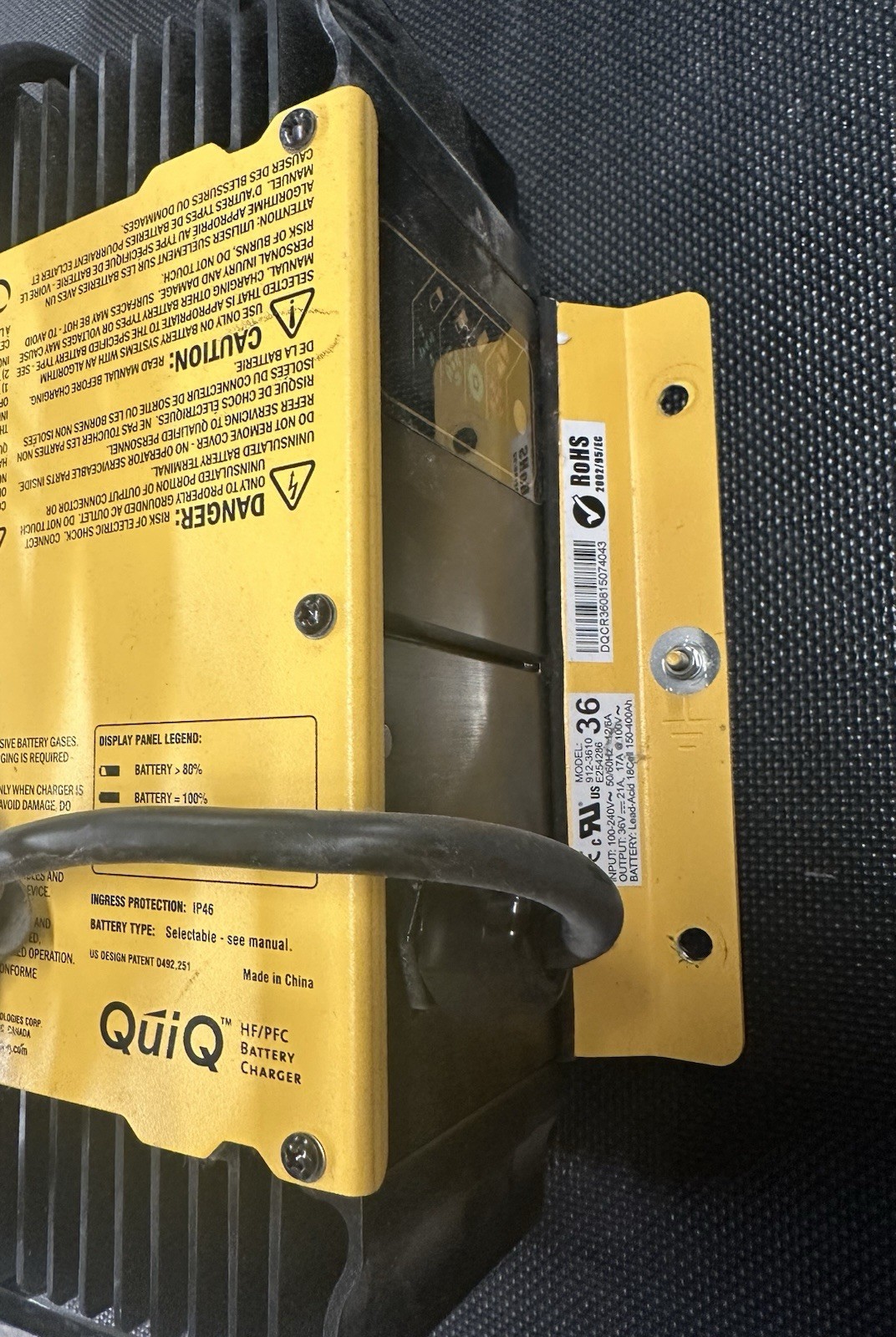 QUIQ HF/PFC 36 V BATTERY CHARGER 912-3610-T2 LEAD ACID 18 CELL 21-400Ah