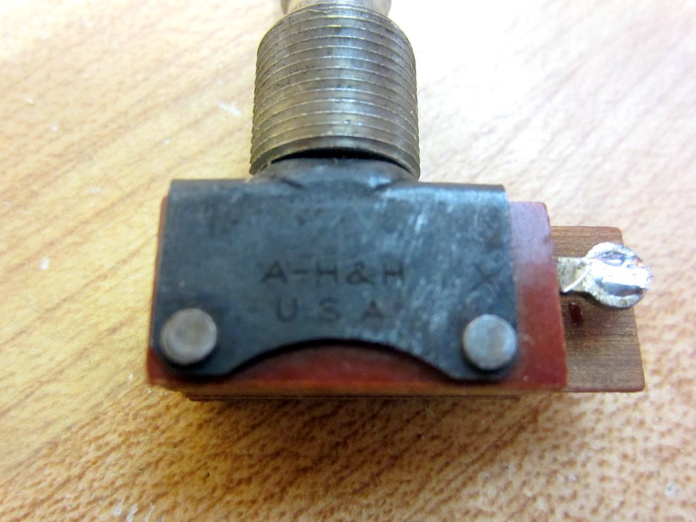 Arrow H&H 3391 Push Button Switch