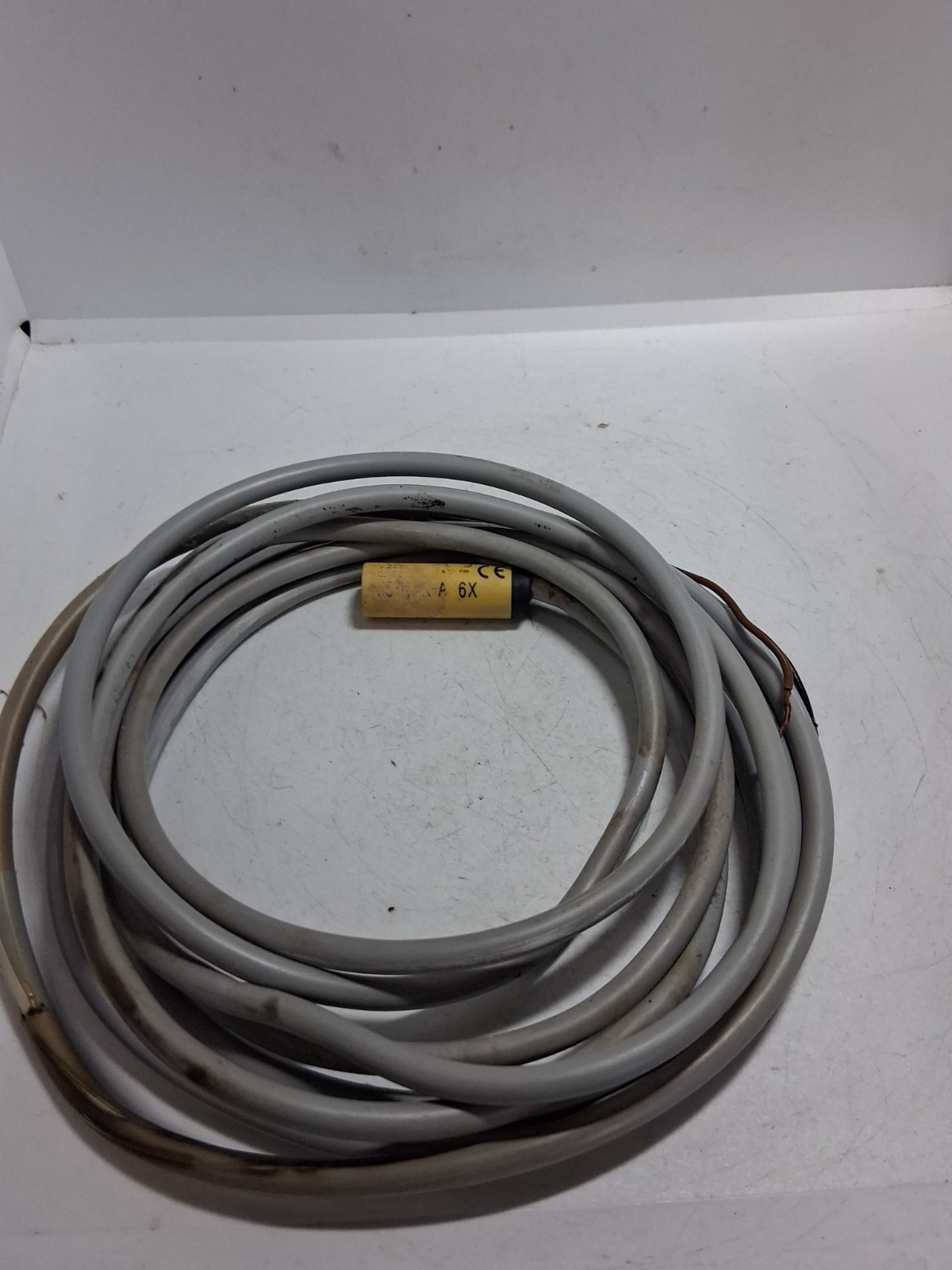 APV NI5-K11K-AP6X INDUCTIVE SENSOR 10-30VDC 5MM SENSING