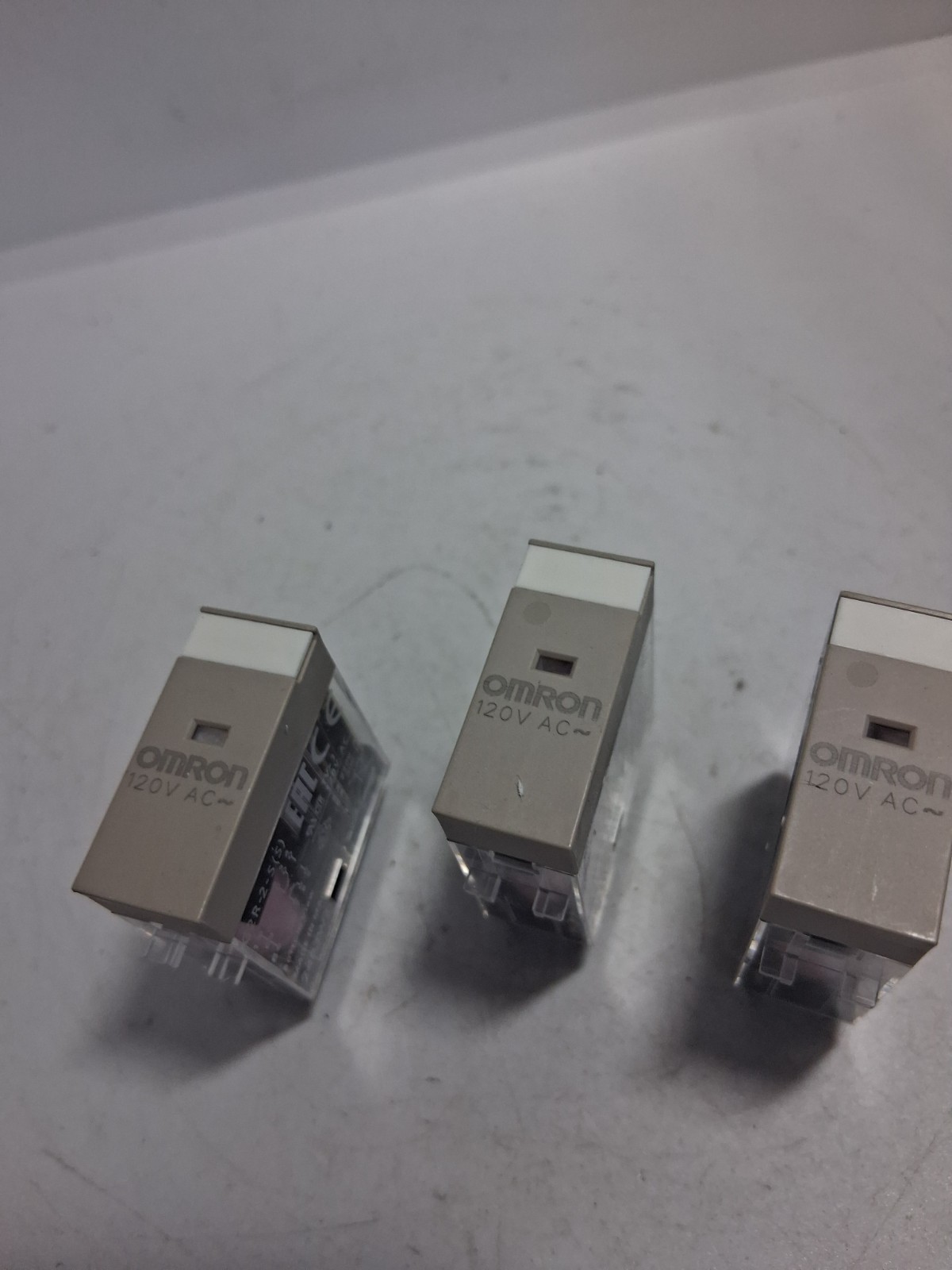OMRON G2R-2-S-AC120 POWER RELAY 120VAC 8 PINS (LOT OF 3) NNB