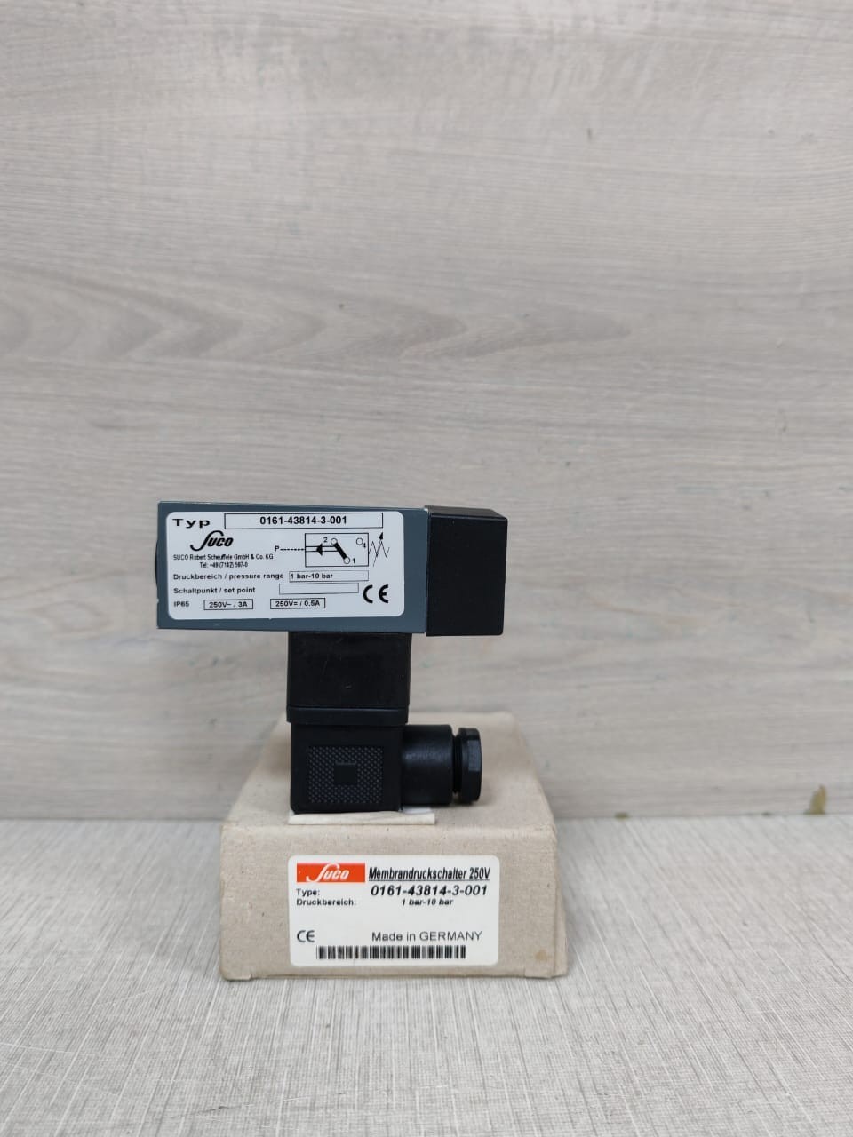 SUCO 0161-43814-3-001 PRESSURE SWITCH