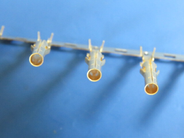 Tyco 350417-3 Qty of 20 per Lot Pin & Socket Connectors SCKT 24-18 AU .093″