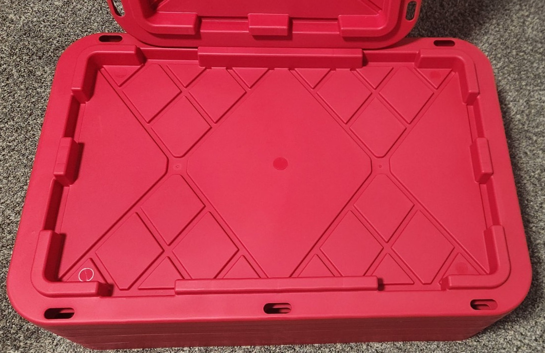 (QTY 8) Greenmade 30-in. x 20-in. Red Snap Lock LID For 27 Gallon Storage Box