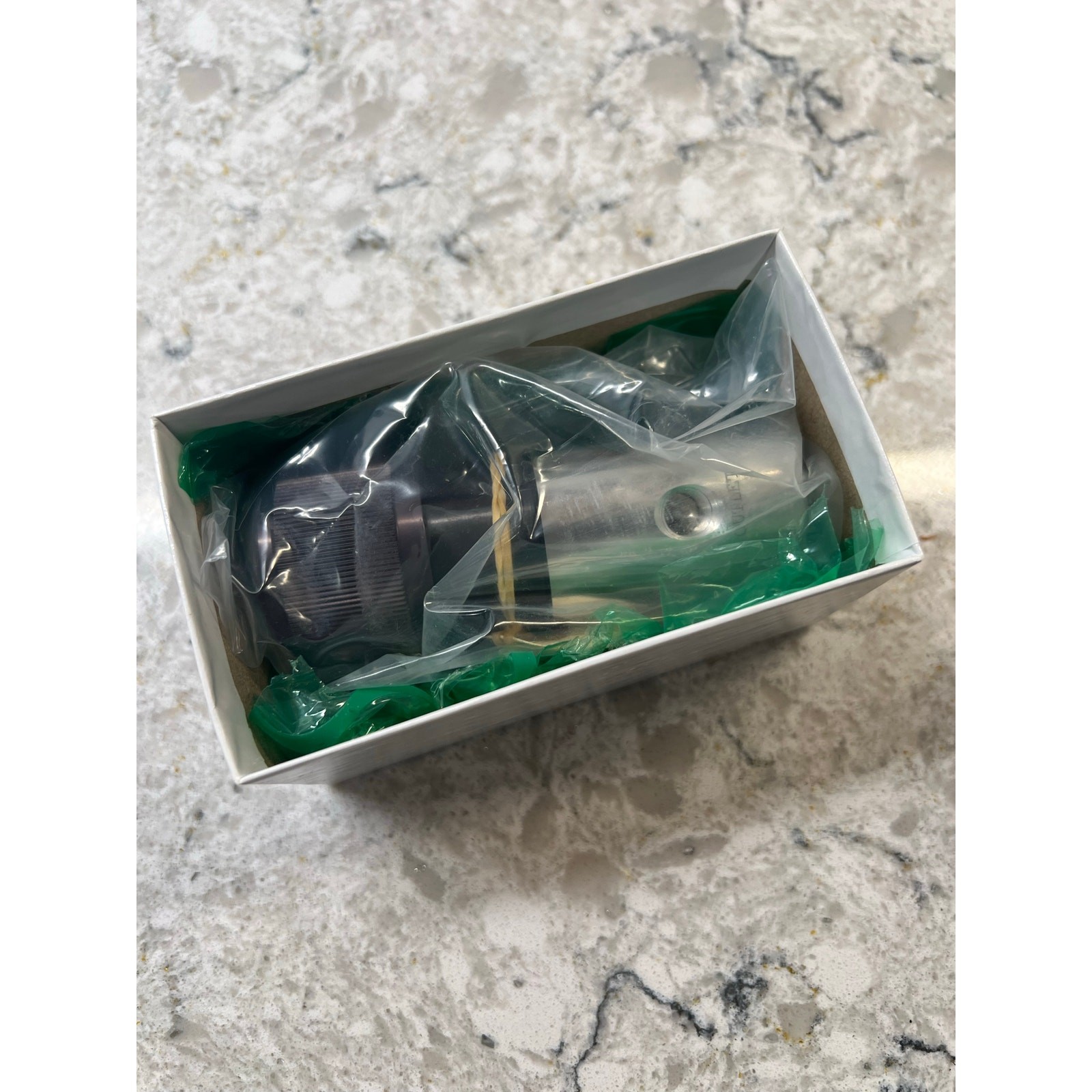 New in Box GO Regulator CBP3-1A01 Circor Instrumentation Technologies JL