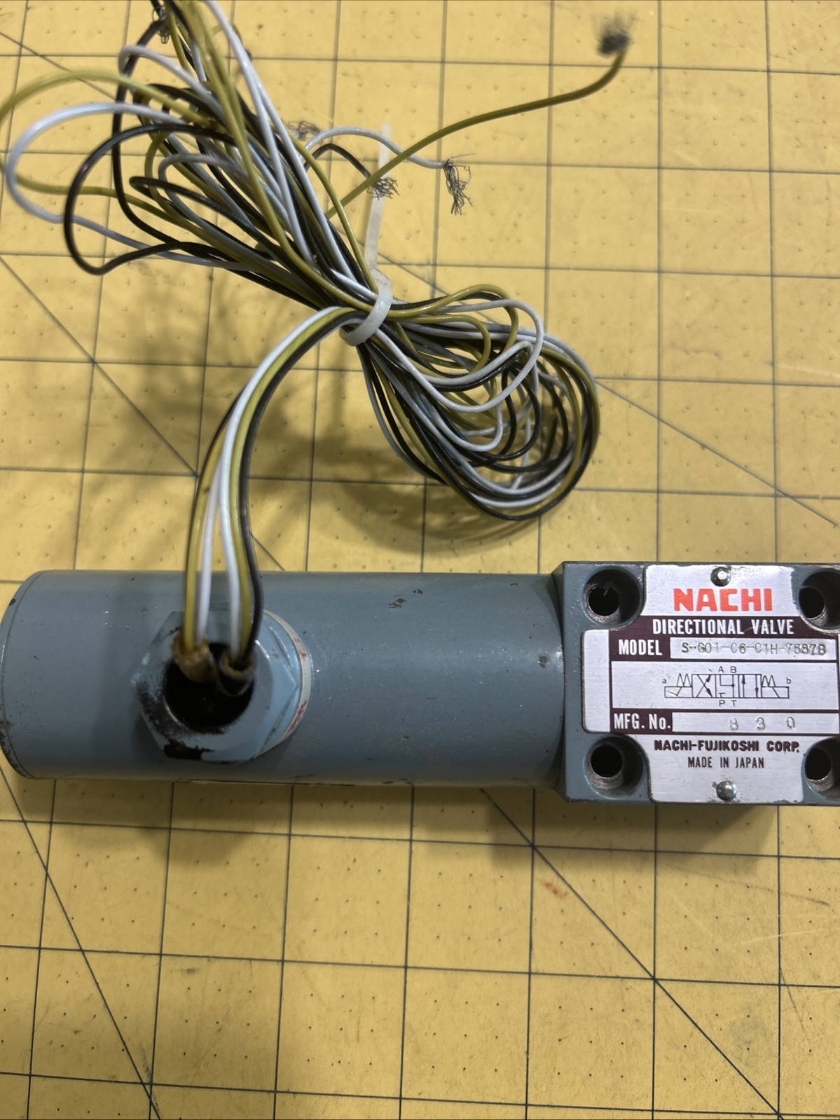 Nachi Directional Valve For Okuma Machine S-G01-C5-C1H-7687B – 110 V, 60 Hz